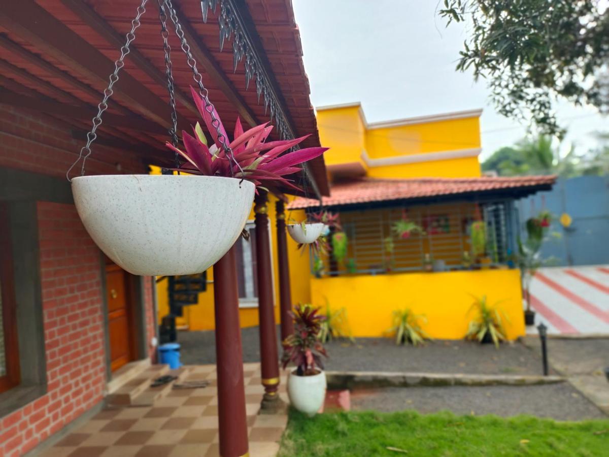 De Asian Villa Pondicherry Auroville Exteriör bild